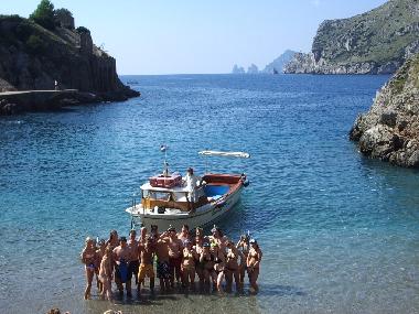 Caravan in Massa Lubrense (Napoli) or holiday homes and vacation rentals