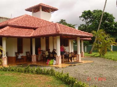 Villa in Moragalla (Kalutara) or holiday homes and vacation rentals
