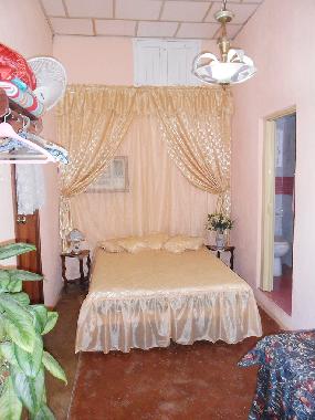Holiday House in 20.000 (Villa Clara) or holiday homes and vacation rentals