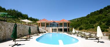 Villa in Blato (Dubrovacko-Neretvanska) or holiday homes and vacation rentals