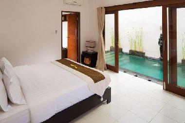 Villa in Seminyak (Bali) or holiday homes and vacation rentals