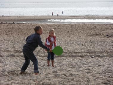 Holiday House in Zoutelande (Zeeland) or holiday homes and vacation rentals