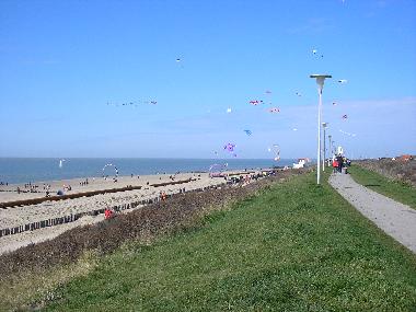Holiday House in Zoutelande (Zeeland) or holiday homes and vacation rentals