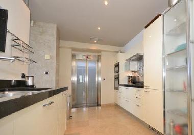 Bed and Breakfast in Vallauris (Alpes-Maritimes) or holiday homes and vacation rentals