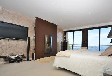 Bed and Breakfast in Vallauris (Alpes-Maritimes) or holiday homes and vacation rentals