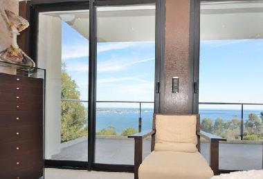 Bed and Breakfast in Vallauris (Alpes-Maritimes) or holiday homes and vacation rentals