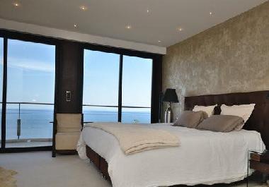 Bed and Breakfast in Vallauris (Alpes-Maritimes) or holiday homes and vacation rentals