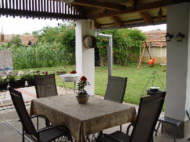 Holiday House in Abadszalok (Jasz-Nagykun-Szolnok) or holiday homes and vacation rentals