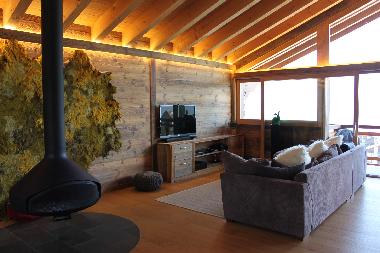 Chalet in Haute-Nendaz (Nendaz) or holiday homes and vacation rentals