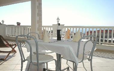 Holiday House in Baska Voda (Splitsko-Dalmatinska) or holiday homes and vacation rentals