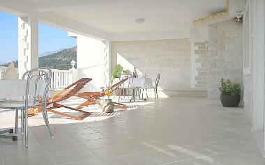 Holiday House in Baska Voda (Splitsko-Dalmatinska) or holiday homes and vacation rentals