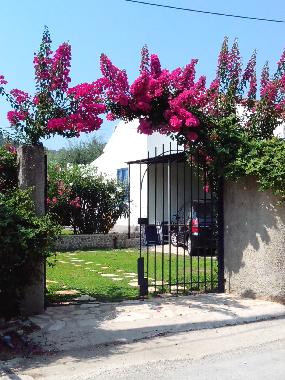 enterance for the car