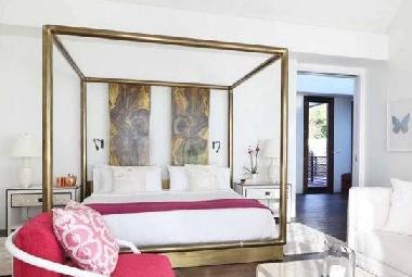 Holiday House in Antibes (Alpes-Maritimes) or holiday homes and vacation rentals