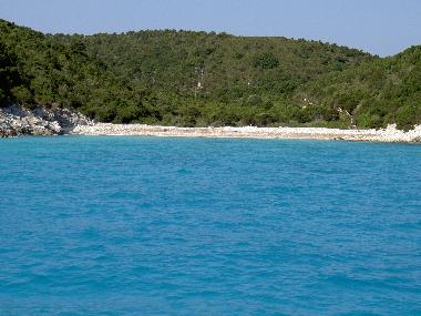 A boattrip to the island of Antipaxos for a swim
