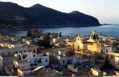 Holiday Apartment in BALESTRATE (Palermo) or holiday homes and vacation rentals