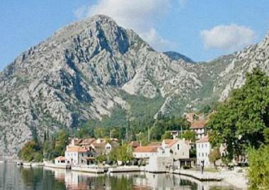 Picturesque fishing village of Orahovac