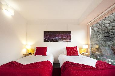 Holiday House in S. Roque do Pico (Azores) or holiday homes and vacation rentals