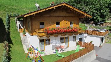 Holiday House in Zell am Ziller (Tiroler Unterland) or holiday homes and vacation rentals