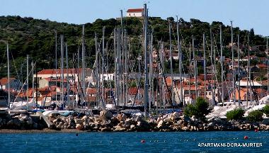 Holiday Apartment in MURTER (Sibensko-Kninska) or holiday homes and vacation rentals