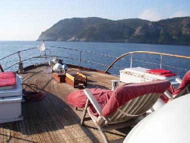 Boat in ROSES (Girona) or holiday homes and vacation rentals