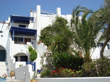 Holiday House in ANGHIDIA (Kyklades) or holiday homes and vacation rentals