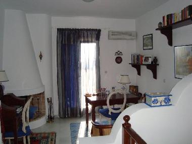 Holiday House in ANGHIDIA (Kyklades) or holiday homes and vacation rentals