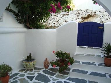 Holiday House in ANGHIDIA (Kyklades) or holiday homes and vacation rentals