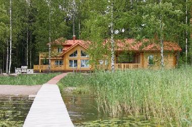 Villa in Hollola (Etela-Suomen Laani) or holiday homes and vacation rentals
