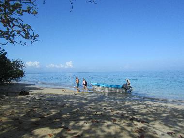 Holiday House in Punta Bonita (Samana) or holiday homes and vacation rentals