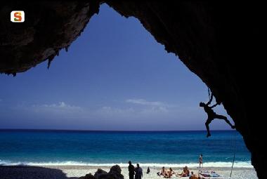 Holiday Apartment in Cala Gonone (Nuoro) or holiday homes and vacation rentals