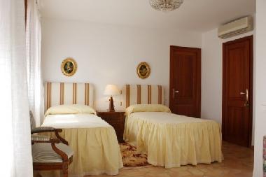 Villa in Lluchmajor (Mallorca) or holiday homes and vacation rentals