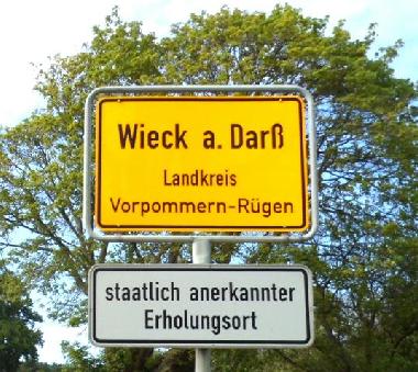Holiday House in Wieck a. Dar� (Fischland-Dar�-Zingst) or holiday homes and vacation rentals