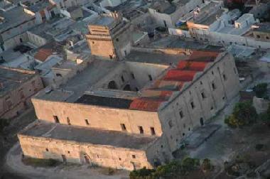 Villa in LEPORANO MARINA (Taranto) or holiday homes and vacation rentals