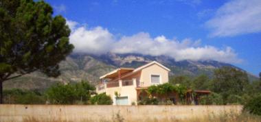 Holiday Apartment in Lourdata (Kefallinia) or holiday homes and vacation rentals