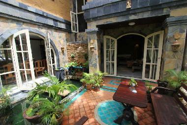 Holiday House in Chalong Beach (Phuket) or holiday homes and vacation rentals