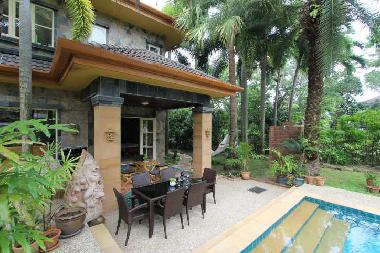 Holiday House in Chalong Beach (Phuket) or holiday homes and vacation rentals