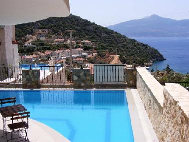 Villa in Kışla Mevkii (Antalya) or holiday homes and vacation rentals