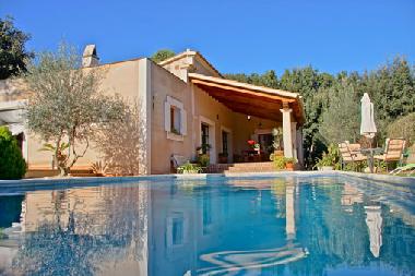 Chalet in Crestatx (Mallorca) or holiday homes and vacation rentals