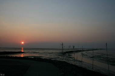 Holiday House in Dorum-Neufeld (Land zwischen Elbe u. Weser) or holiday homes and vacation rentals