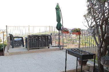 Family - Terrace + seating area