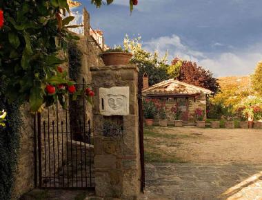 Holiday Apartment in castiglion fiorentino (Arezzo) or holiday homes and vacation rentals