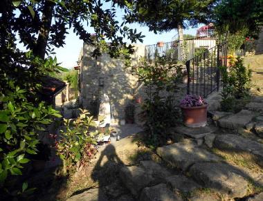 Holiday Apartment in castiglion fiorentino (Arezzo) or holiday homes and vacation rentals