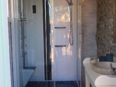 Villa in PERITHEIA (Kerkyra) or holiday homes and vacation rentals