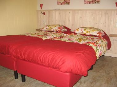 bedroom bungalow 20