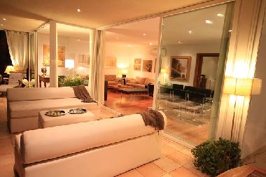 Bed and Breakfast in Calvi (Mallorca) or holiday homes and vacation rentals