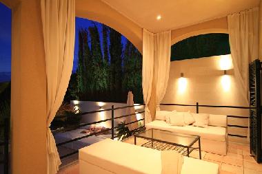 Bed and Breakfast in Calvi (Mallorca) or holiday homes and vacation rentals