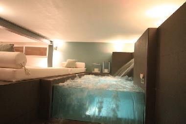 Bed and Breakfast in Calvi (Mallorca) or holiday homes and vacation rentals