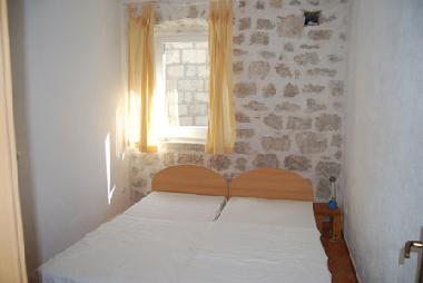 Holiday House in Kuciste (Dubrovacko-Neretvanska) or holiday homes and vacation rentals