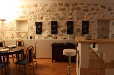 Holiday House in Kuciste (Dubrovacko-Neretvanska) or holiday homes and vacation rentals