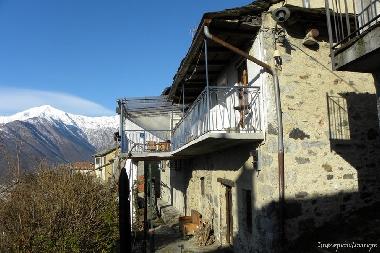 Holiday House in Colloro (Verbano-Cusio-Ossola) or holiday homes and vacation rentals